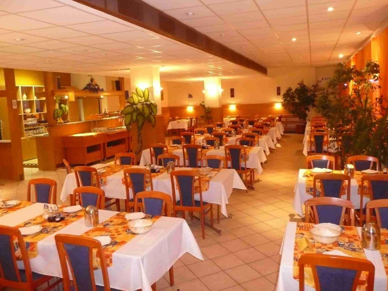 Hotel Pramen - Sivek Hotels Dudince Bagian luar foto